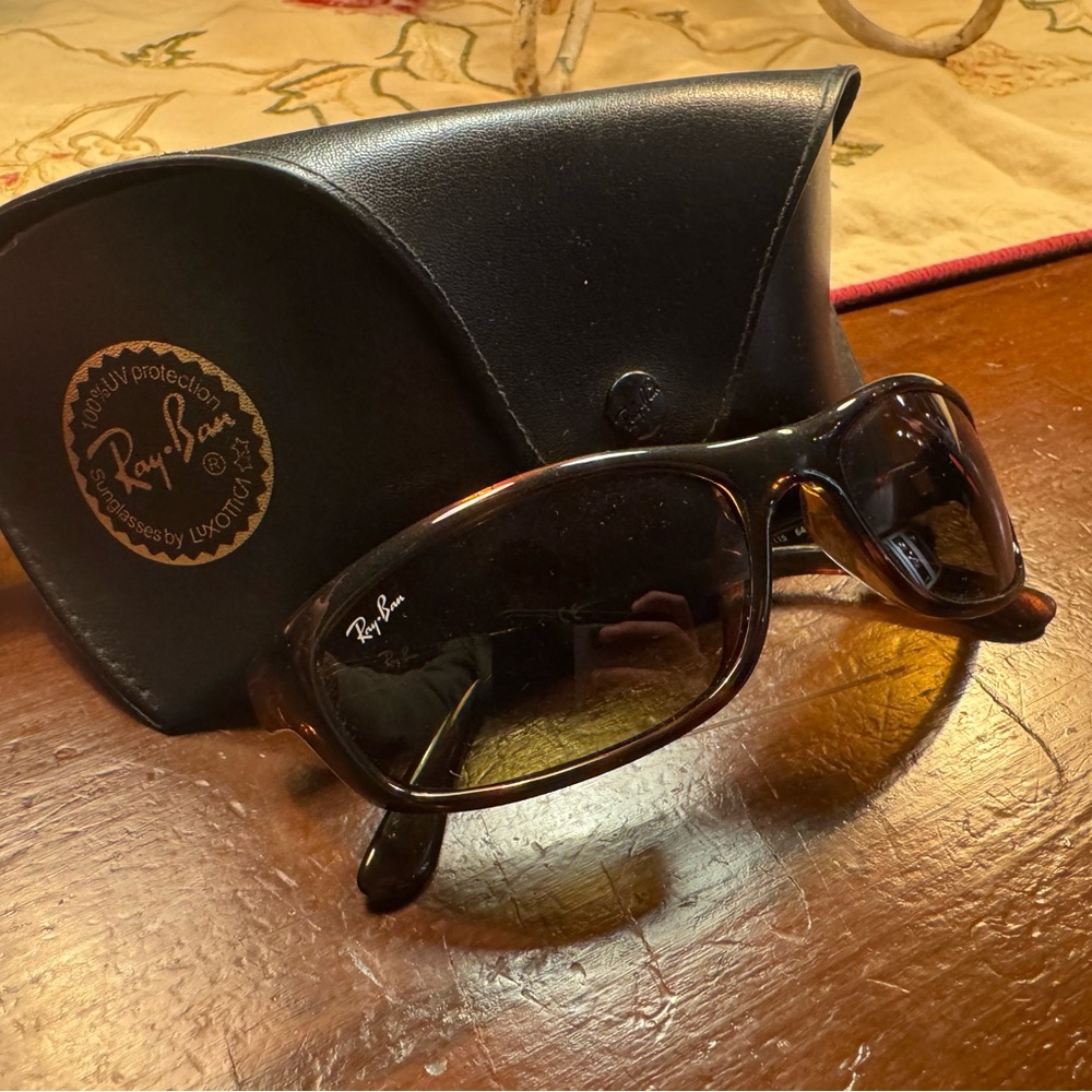 Ray-Ban Brown Sunglasses